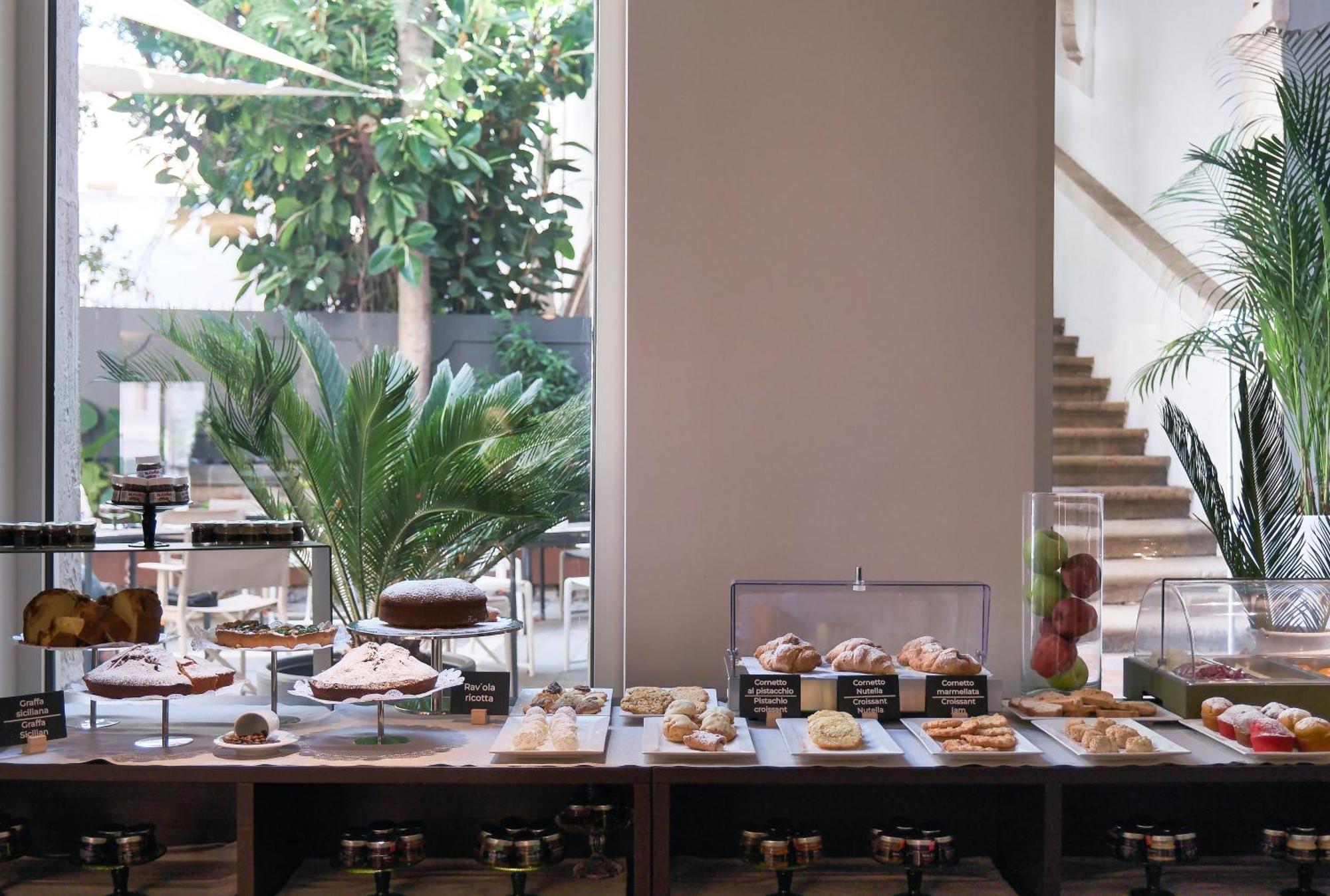 Palazzo Sangiorgio Hotel Катания Екстериор снимка